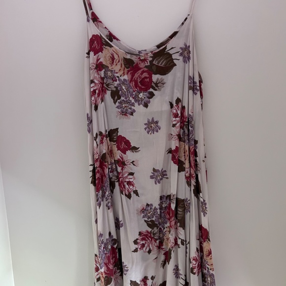 Brandy dress - Picture 2 of 2